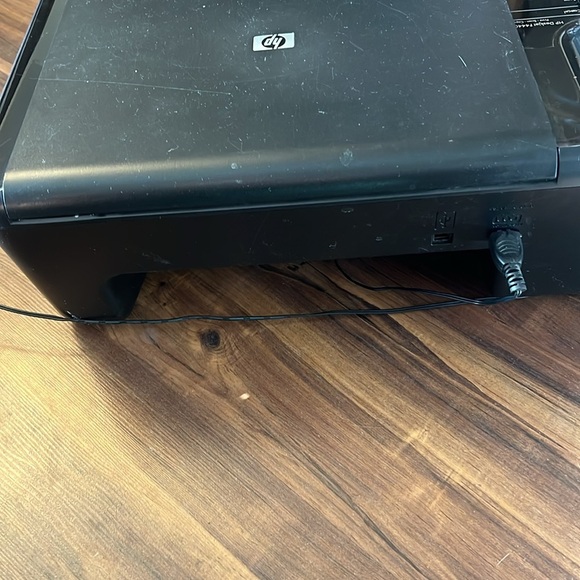 HP Deskjet F4440 All-In-One Inkjet Scanner Copier Photo Printer - Picture 3 of 5